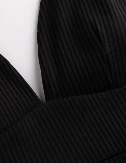 Badeanzug - Strukturiertes Material - schwarz