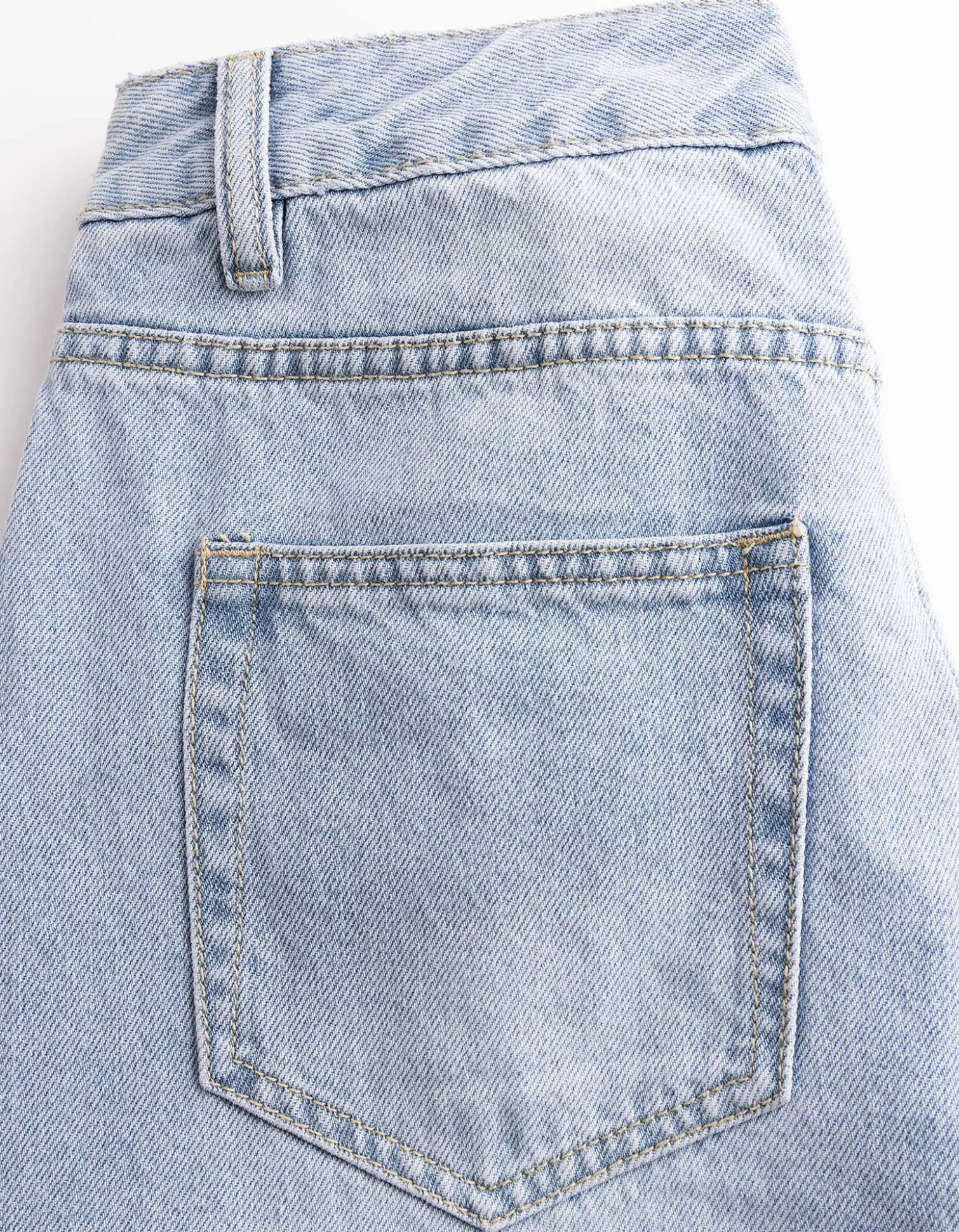 Bermuda - Relaxed Fit - hellblau