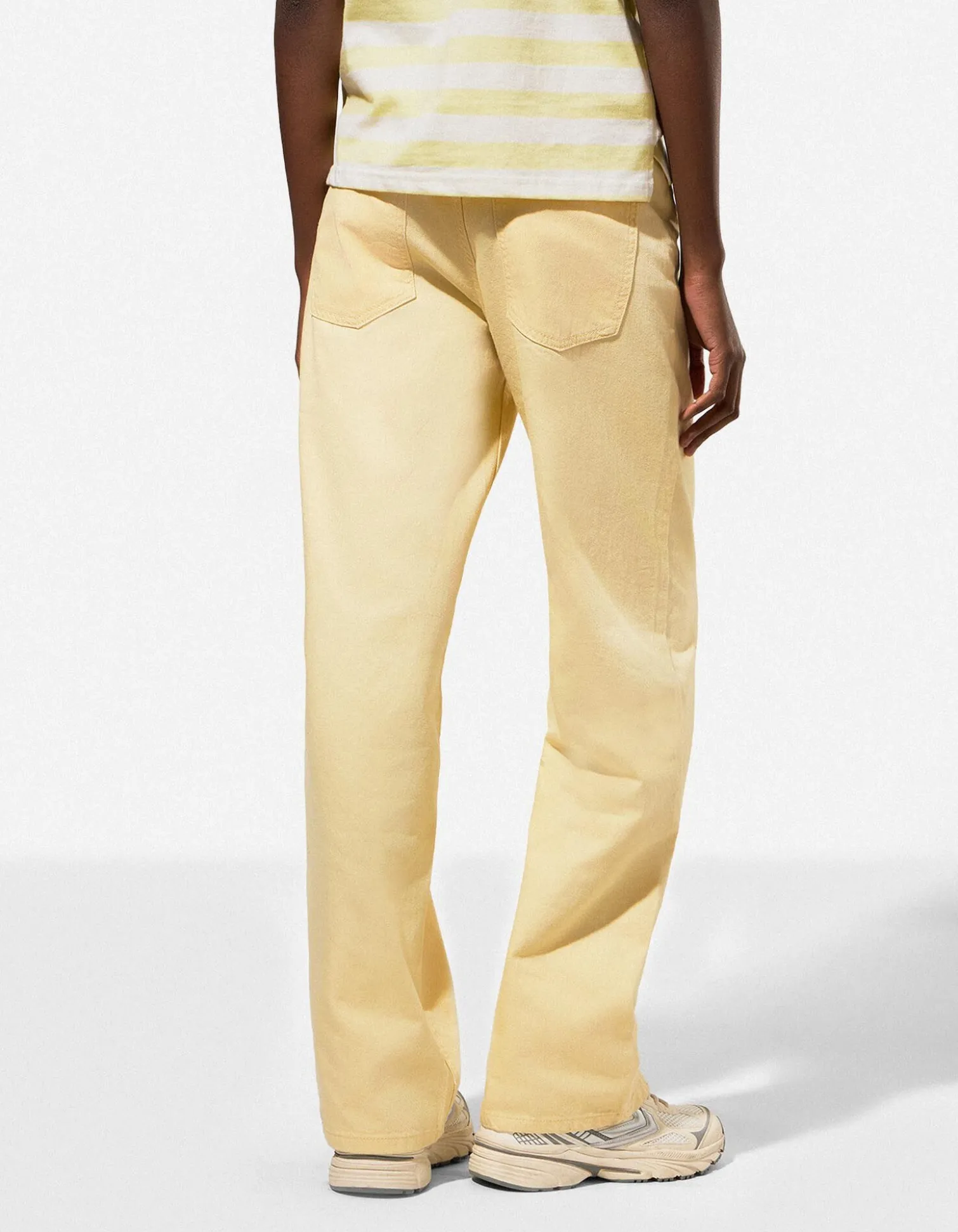 Jeans - Straight Fit - hellgelb