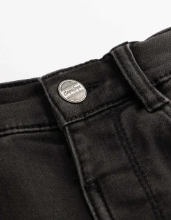 Jeansshorts - Regulierbarer Saum - schwarz