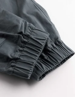 Jogpants - Aufgesetze Taschen - dunkelblau