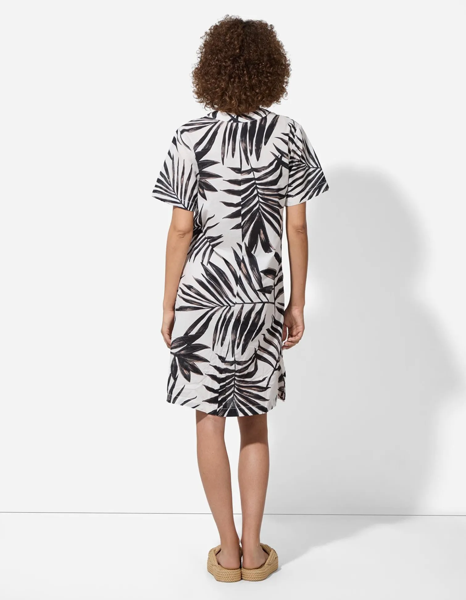 Kleid - Seitenschlitz - weiß