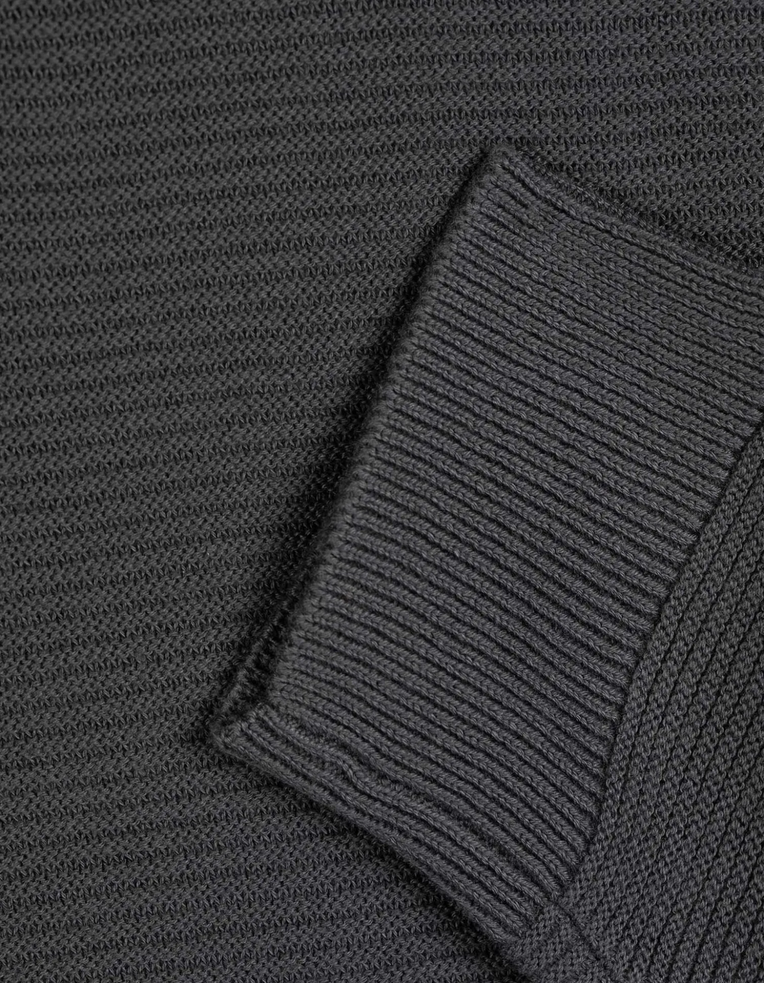Pullover - Gerippt - dunkelgrau