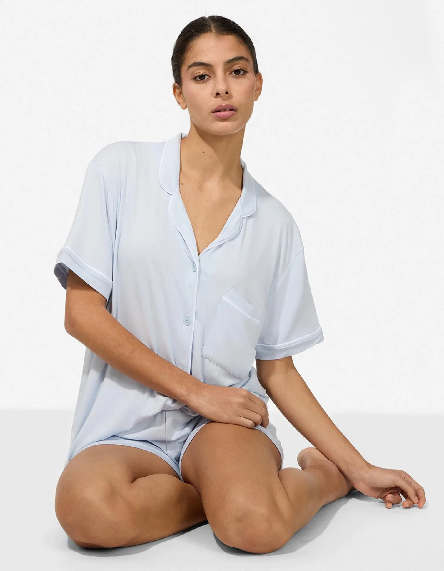 Pyjama Set aus Shirt und Shorts - einfarbig - hellblau