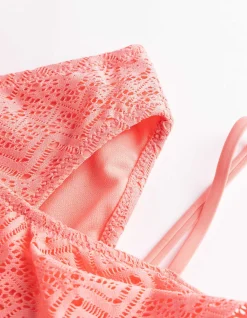 Set aus Bikinitop und Bikinislip - Lochspitze - Pink