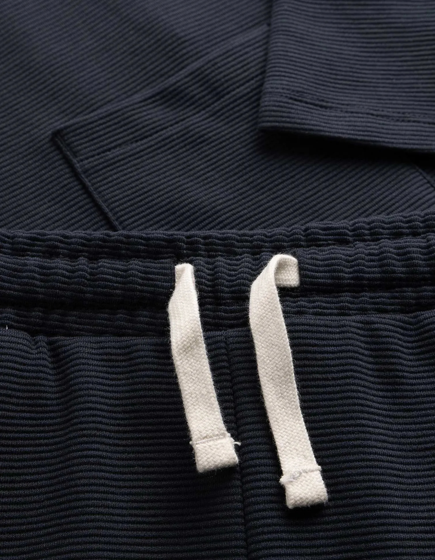 Set aus T-Shirt und Hose - Gerippt - dunkelblau