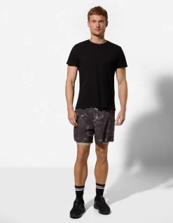 Shorts - Allover-Print - schwarz