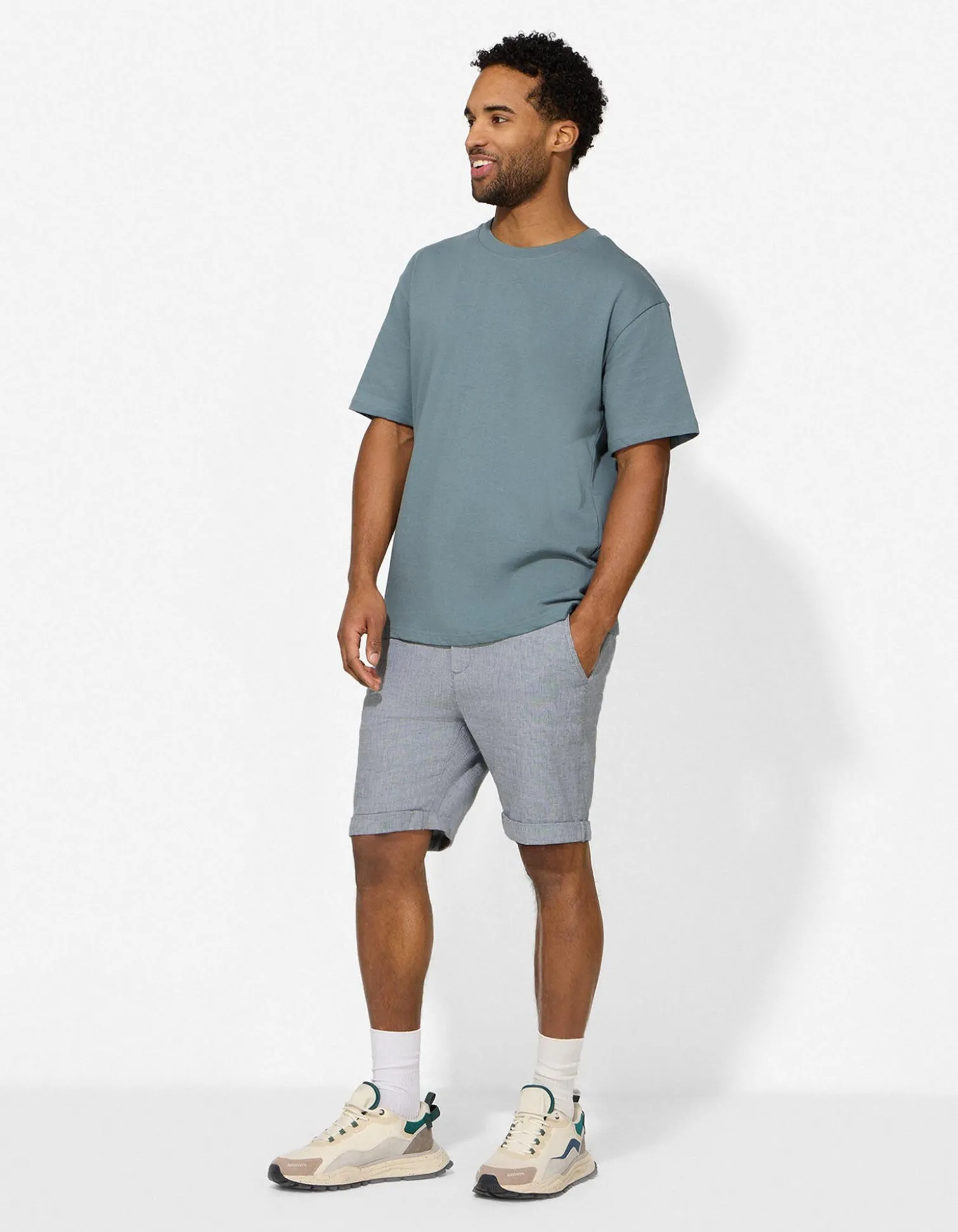 Shorts - Fixierter Beinumschlag - grün