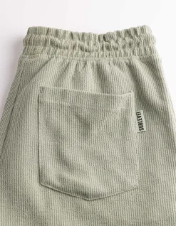 Shorts - hellgrün