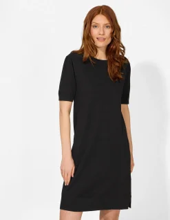 Strickkleid - Kurze Ärmel - schwarz