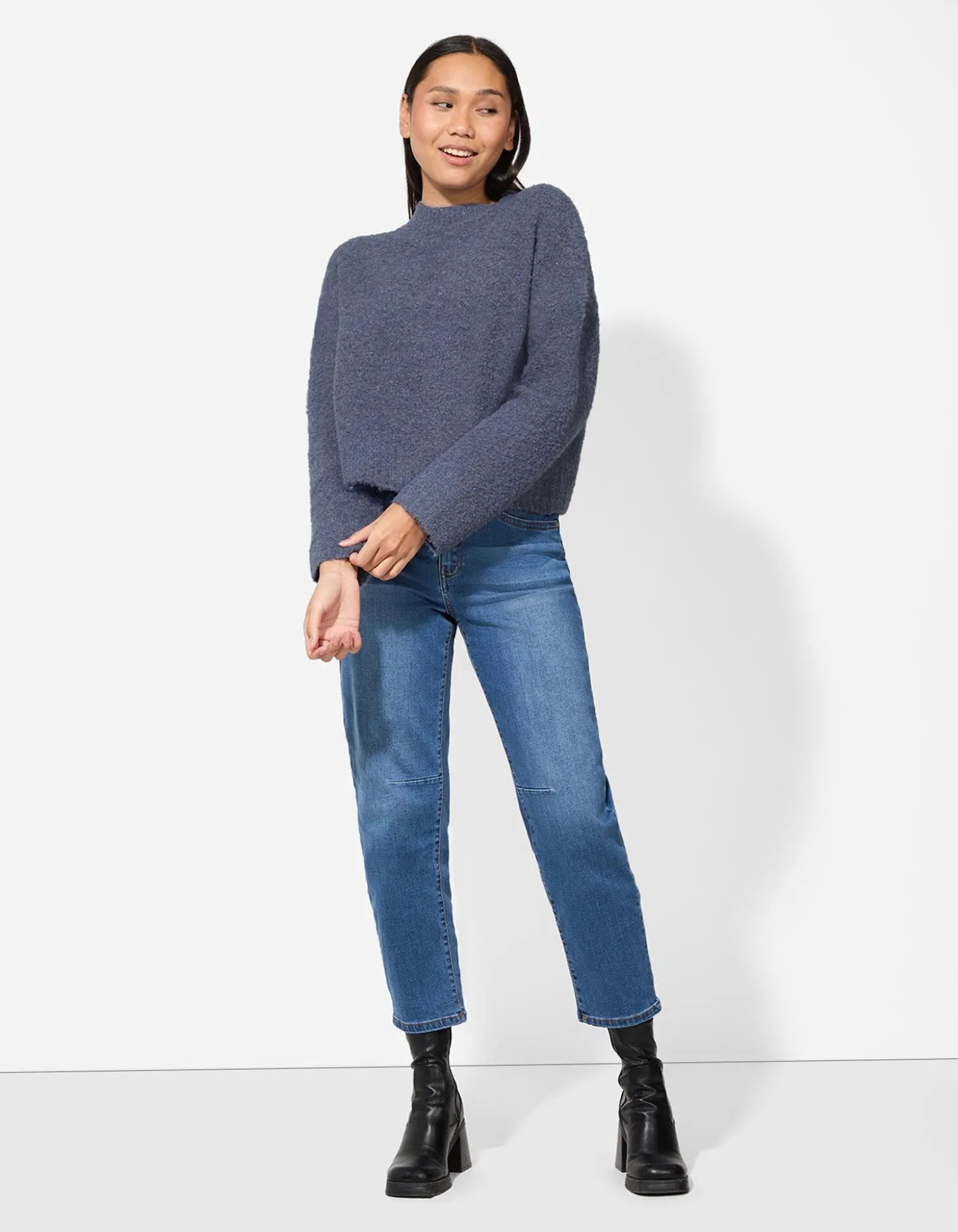 Strickpullover - Überschnittene Schultern - blau