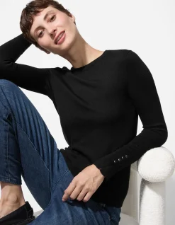 Strickpullover - Zierknöpfe - schwarz