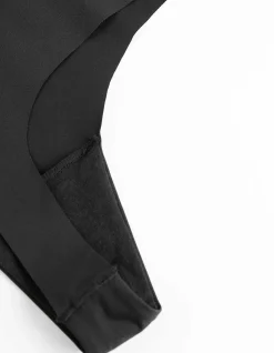 String - leicht figurformende Unterwäsche - schwarz