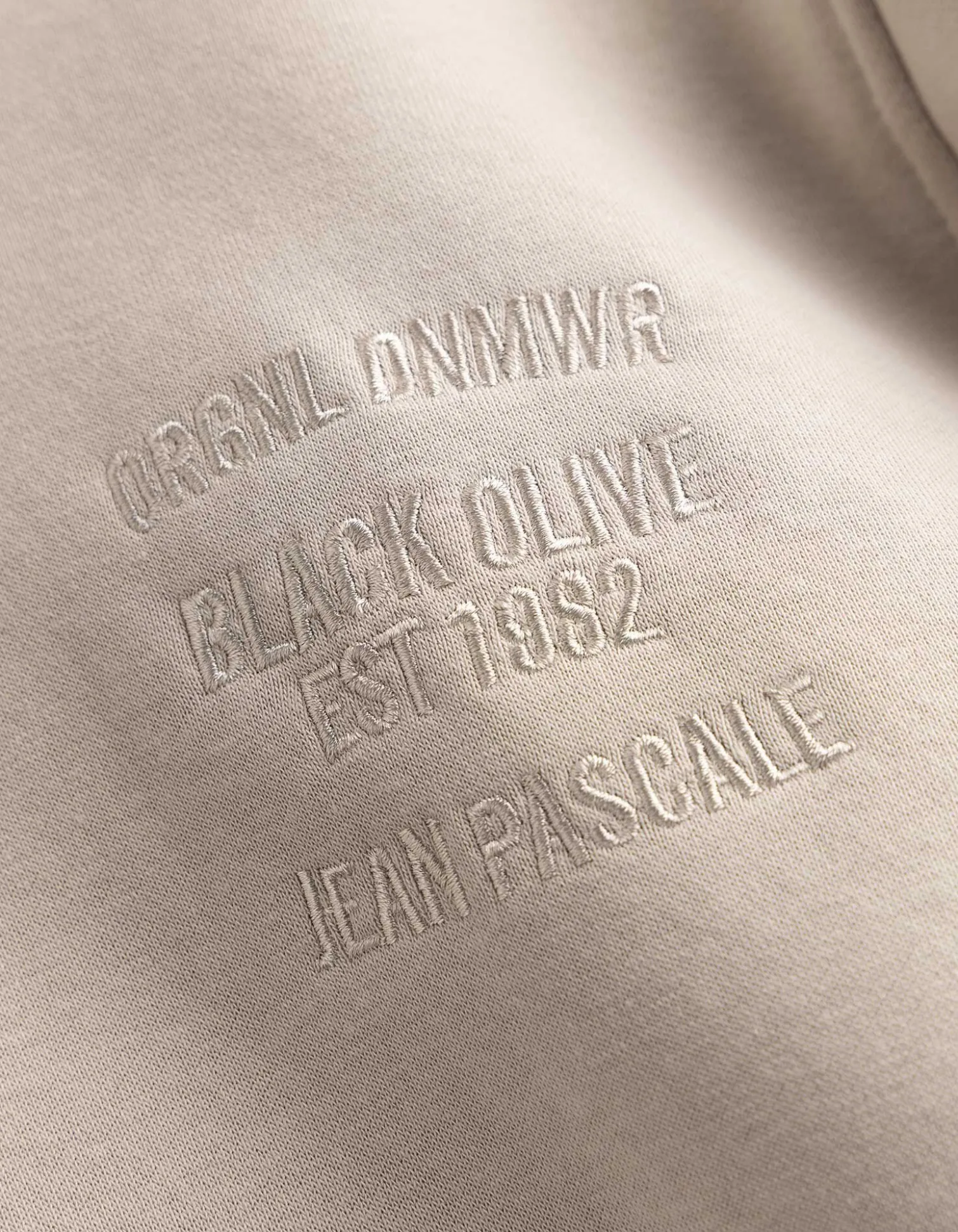 Sweatshirt - Stickerei - beige