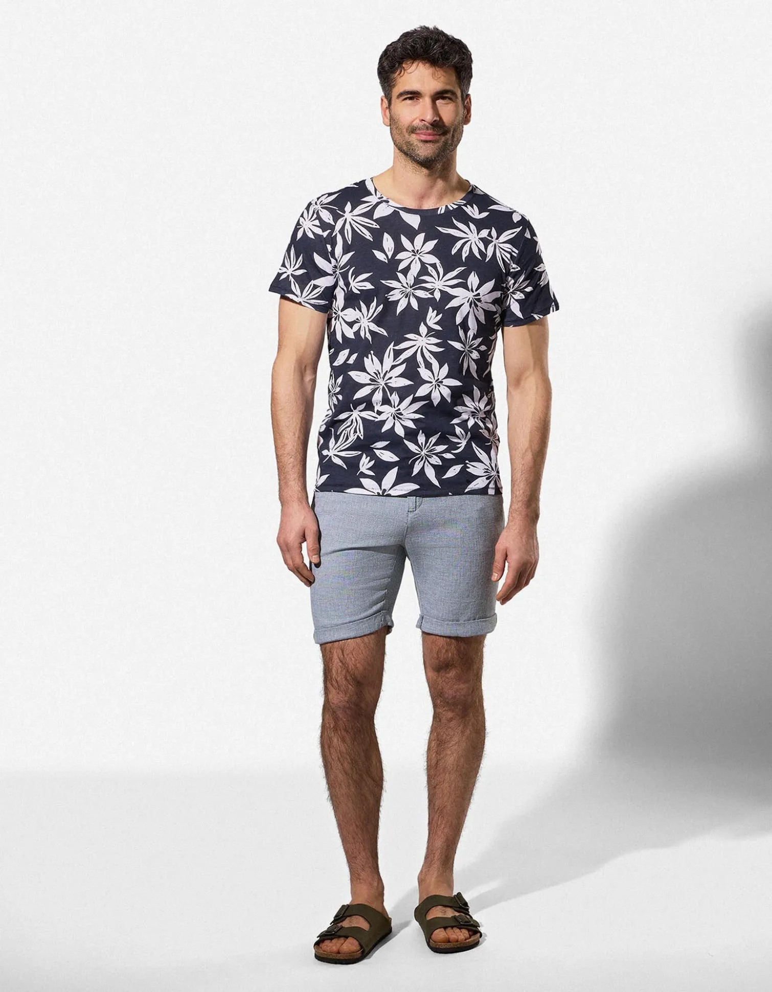T-Shirt - Allover-Print - weiß