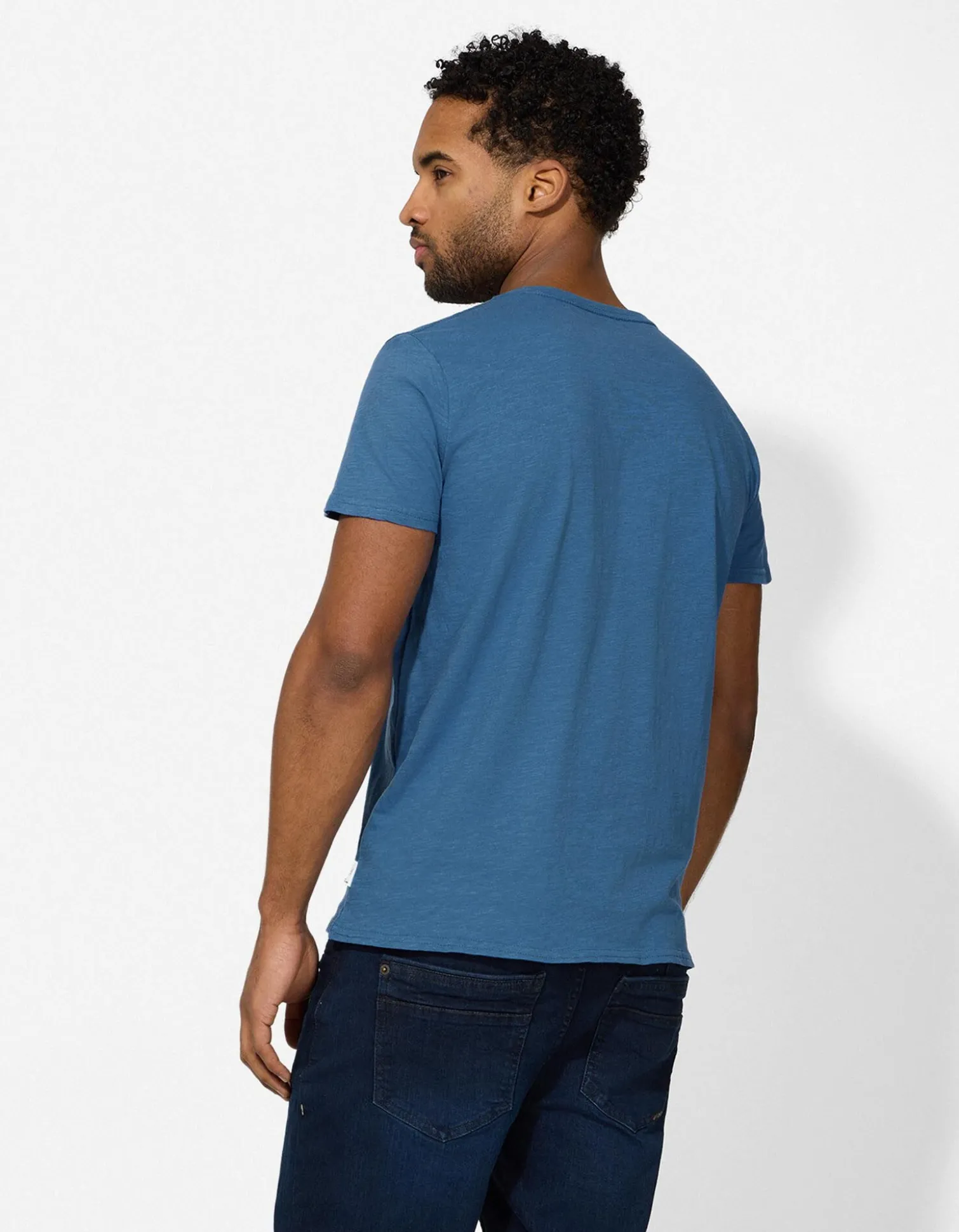 T-Shirt - Brusttasche - blau