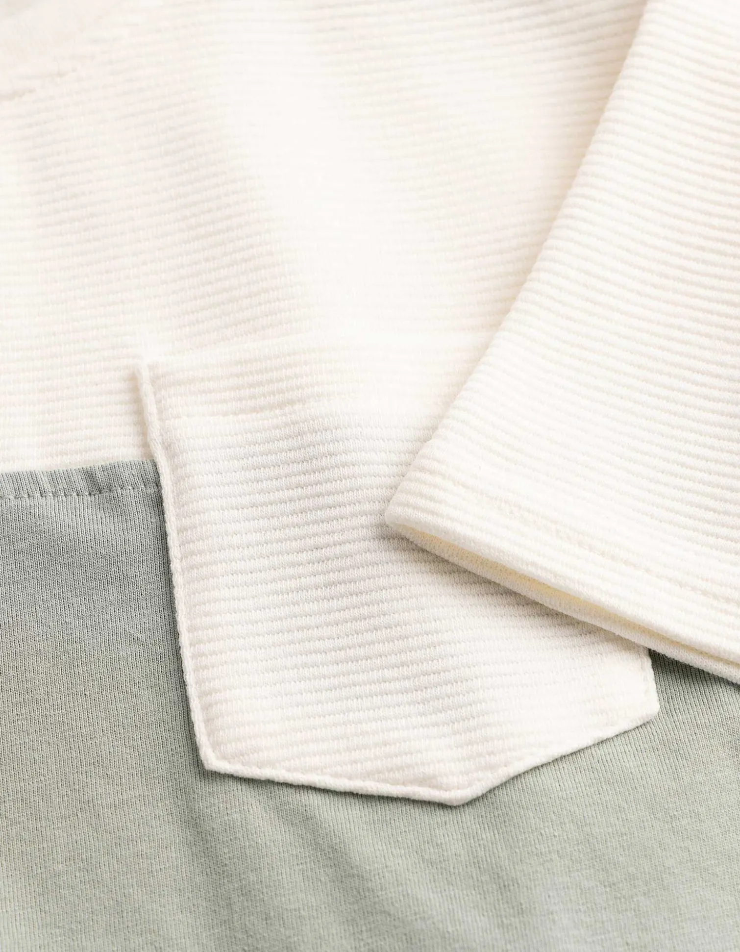 T-Shirt - Color-Blocking - grün