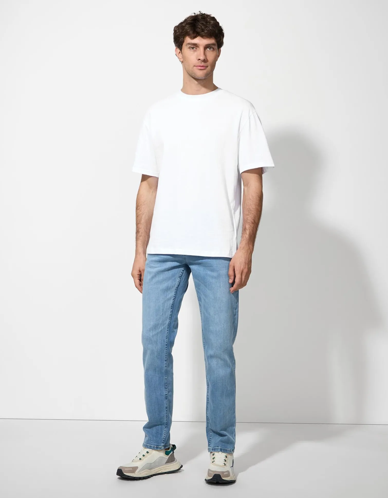 T-Shirt - Oversized Fit - weiß