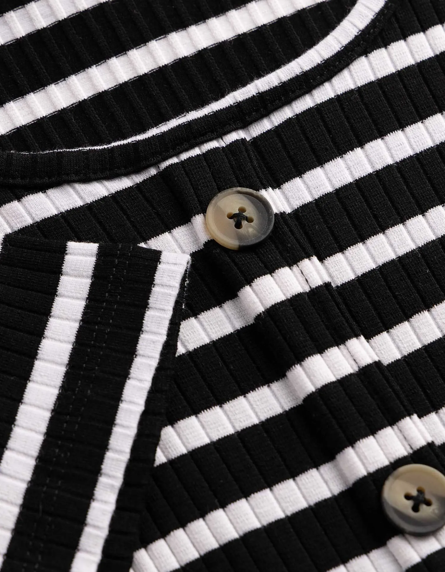 T-Shirt - Streifen - weiß