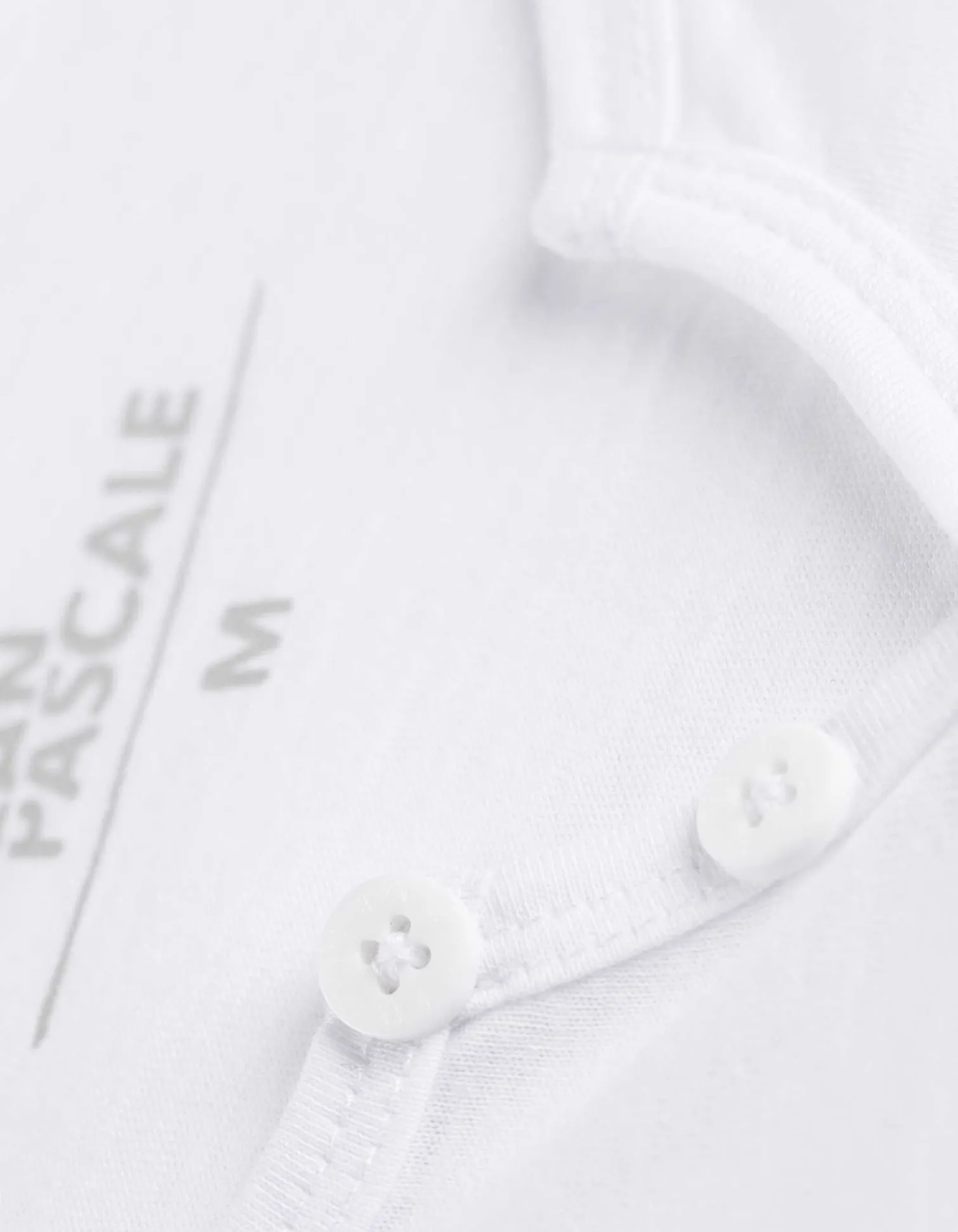 T-Shirt - T-Shirt-Ausschnitt - weiß